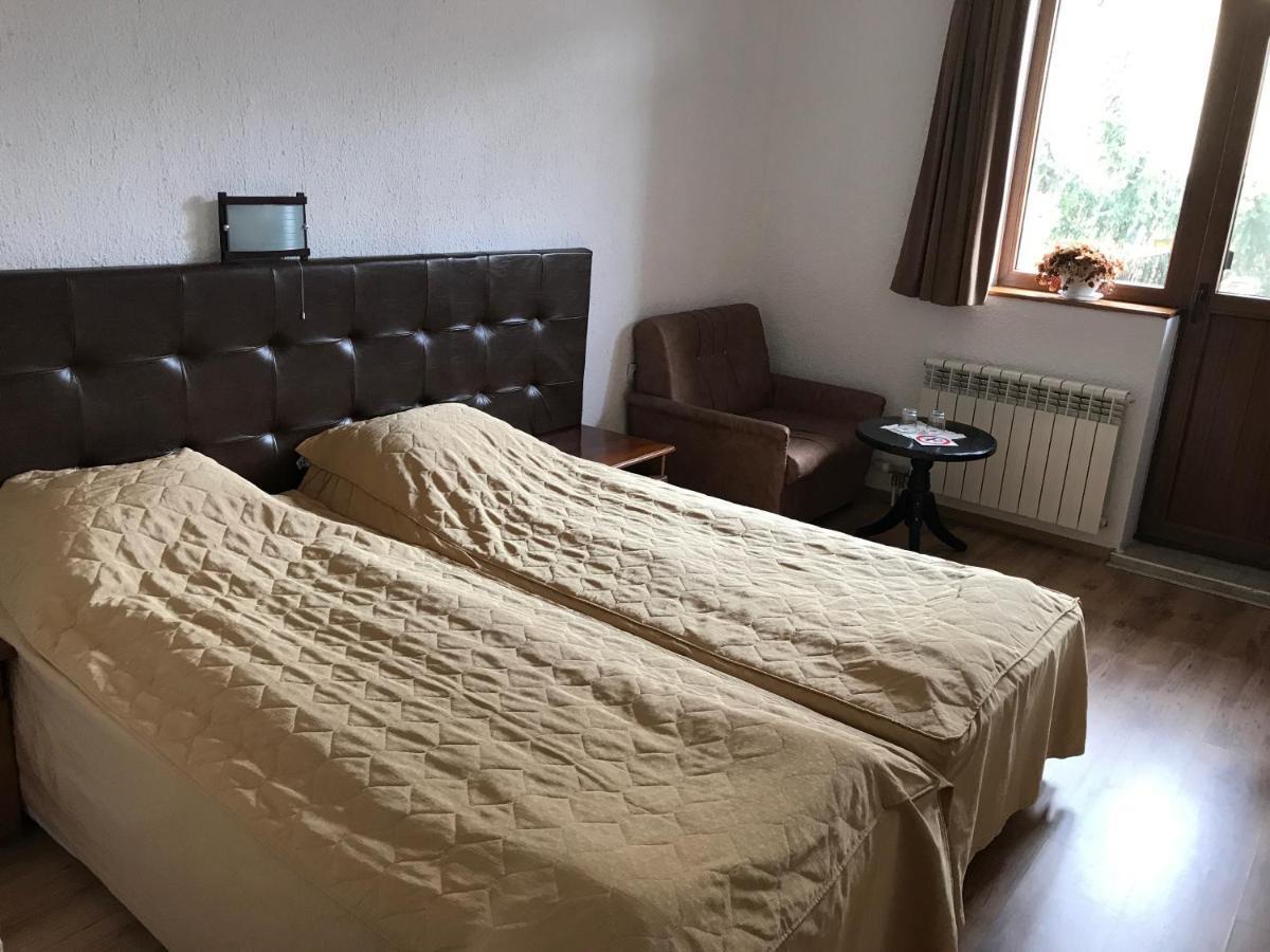 Durchova Kashta Family Hotel 班斯科 外观 照片
